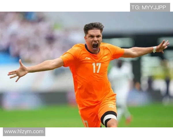 全球足球历史地位前十球星排行榜揭晓 谁能跻身巅峰行列