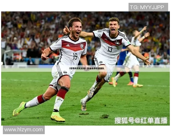 足球巨星温情时刻携全家合影展现赛场之外的幸福生活